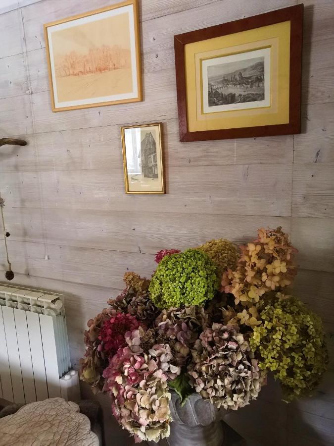 Gite Du Hameau D'Amignie Vernay Exteriör bild