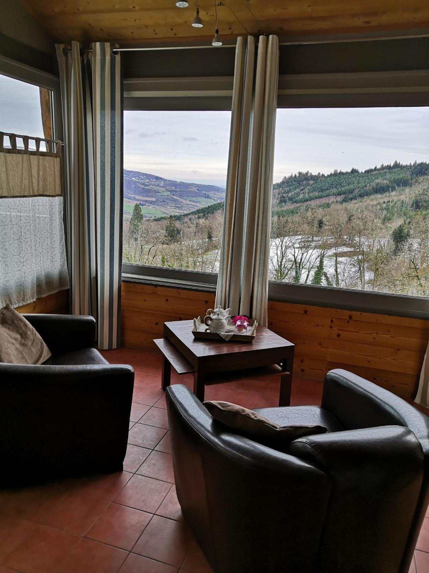 Gite Du Hameau D'Amignie Vernay Exteriör bild