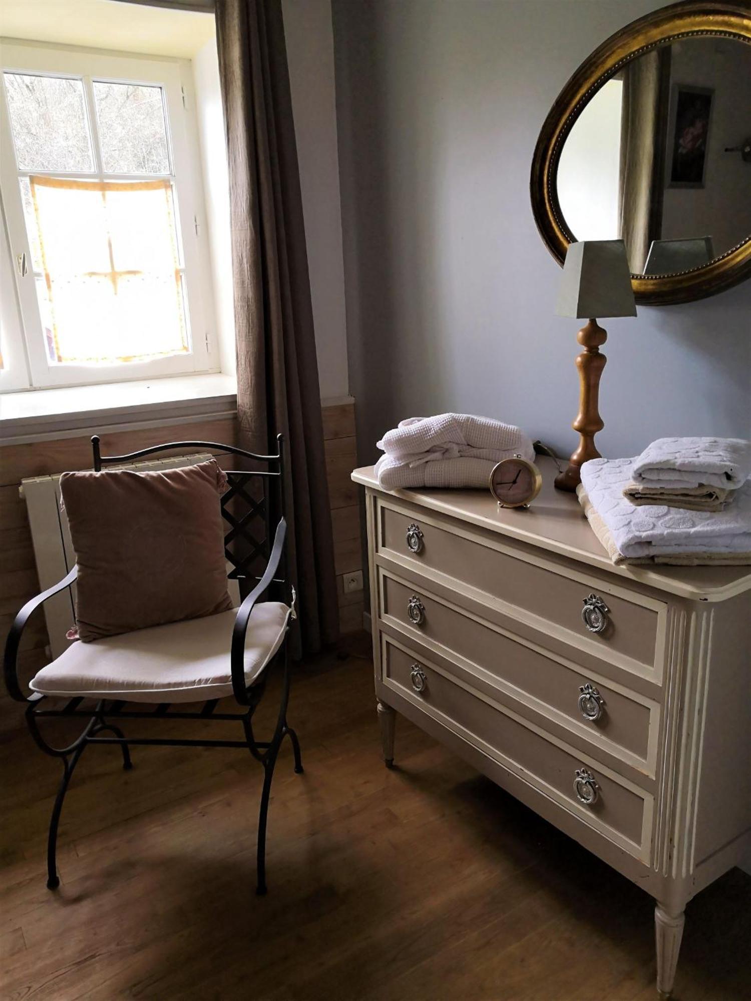 Gite Du Hameau D'Amignie Vernay Exteriör bild